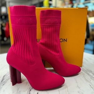 AUTHENTIC Louis Vuitton Sock Boot Size 41/9.5